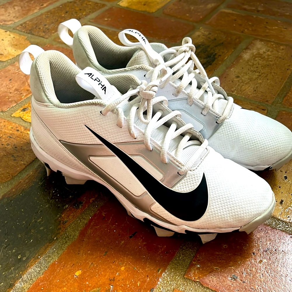 Nike football cleats 🏈